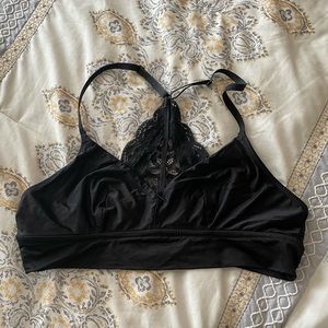 Aerie Bralette 🖤